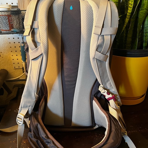 REI Gray and Purple Backpack with Modern Design and Durable Material - Picture 4 of 10